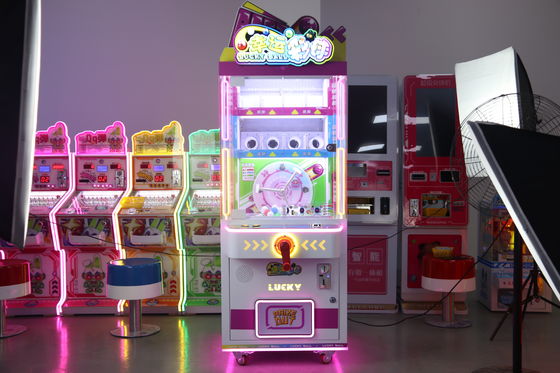 Macchina automatica per la vendita di bambole con artiglio in metallo a moneta fortunata per giochi arcade